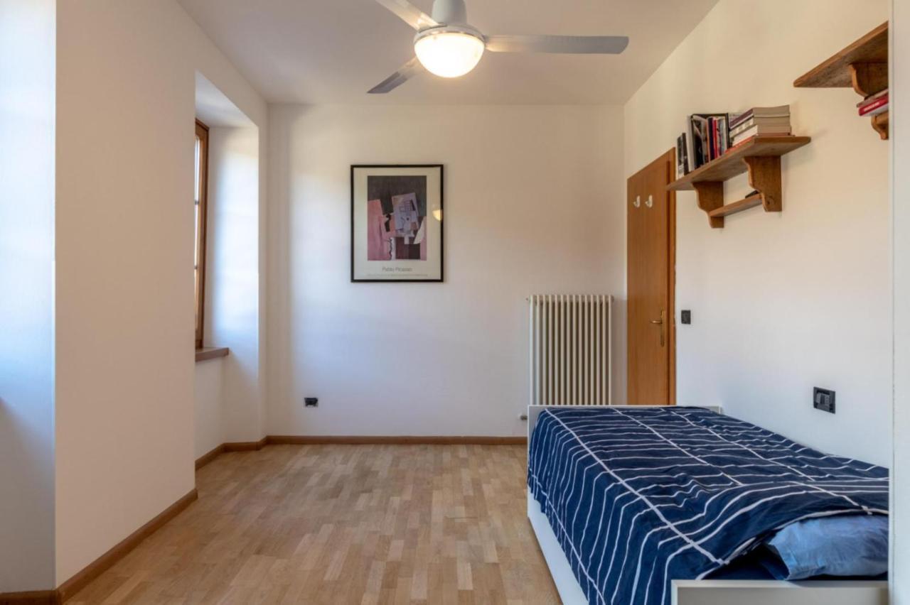 Casa Al Castello, Calliano Ospitar المظهر الخارجي الصورة